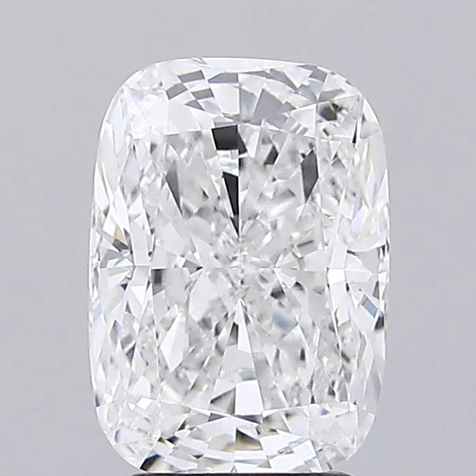 3.08ct Cushion modified Lab Grown Diamond (Colour E, Clarity VVS2, IGI Certified)