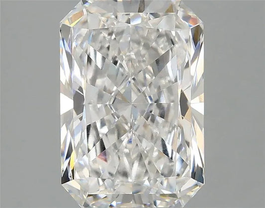 3.03ct Radiant Lab Grown Diamond (Colour E, Clarity VVS2, IGI Certified)